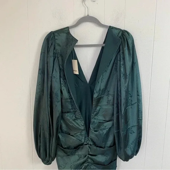 NWT Showpo RICHMOND JACQUARD FLORAL LONG SLEEVE RUCHED MINI DRESS GREEN SZ 4 - Picture 14 of 15